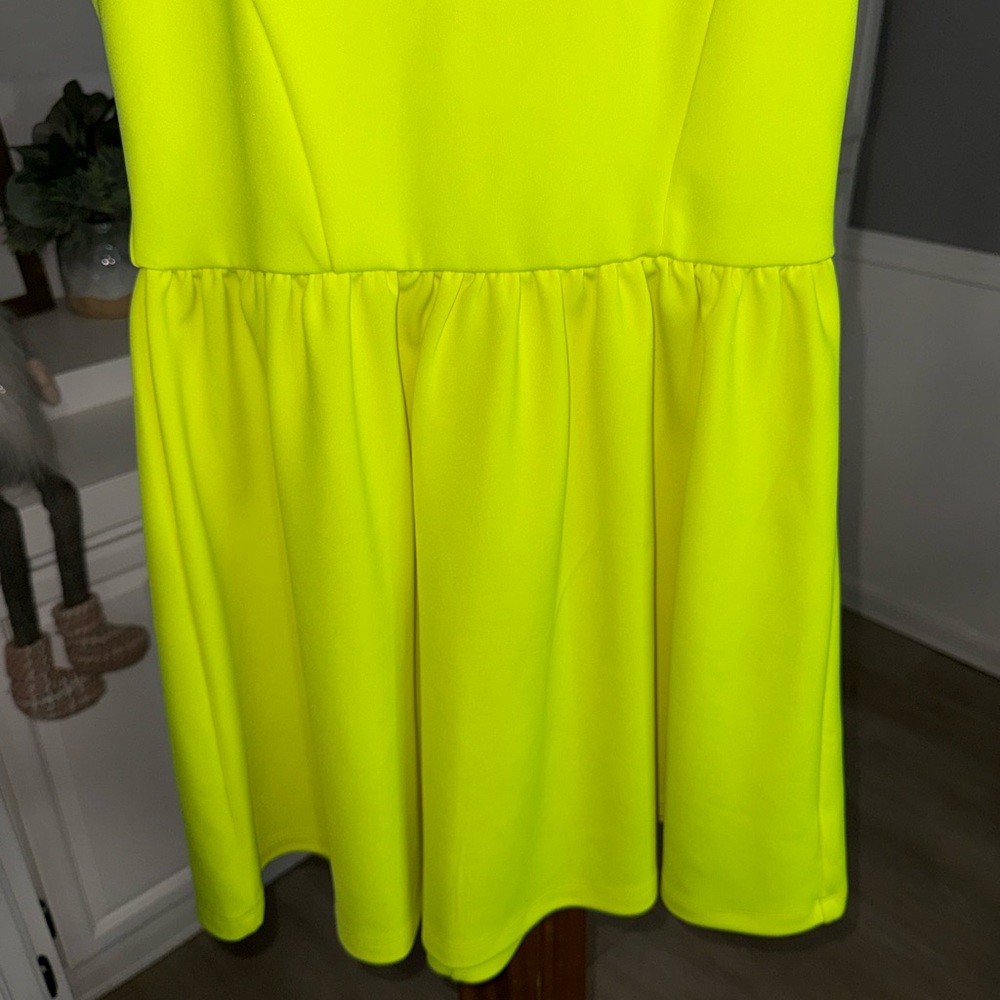 Lamour Nanette Lepore Lime Green Dress - Picture 3 of 6